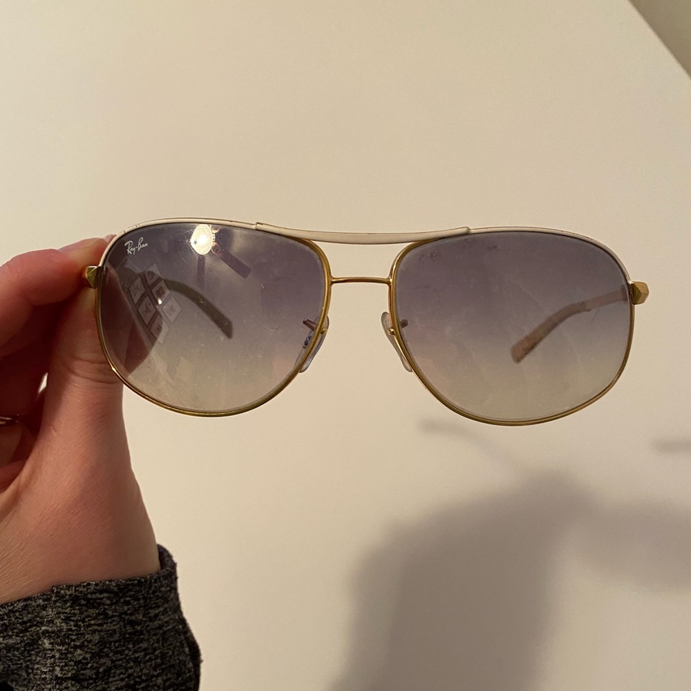 Ray Ban White and Gold Aviators